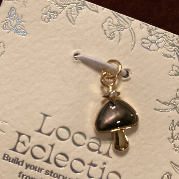 Local Eclectic Elizabeth Stone Mushroom Charm, NWT - Picture 4 of 7